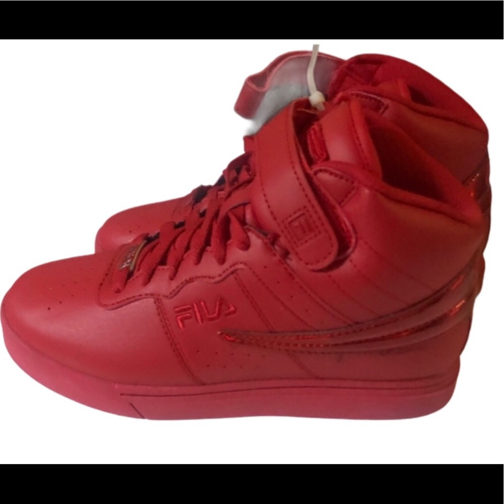 NEW FILA Hightop Sneakers